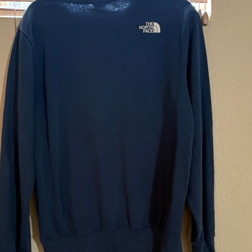 The North Face Men's Navy Crewneck with Desert Graphic - Picture 7 of 9